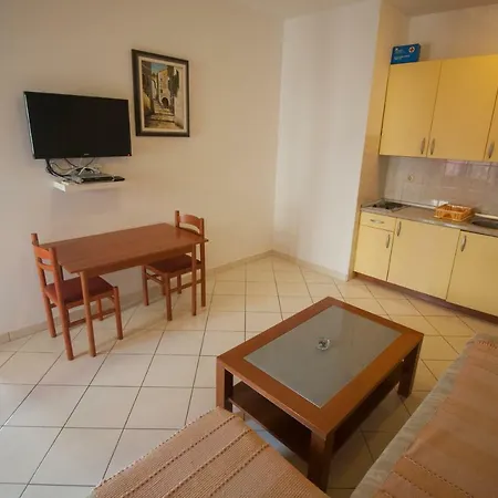 Apartman Knezovic