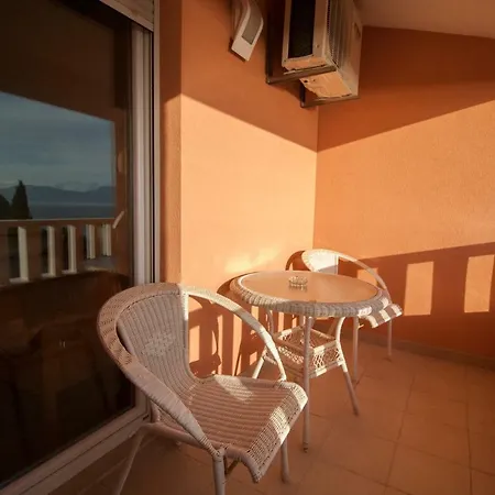 Apartman Knezovic